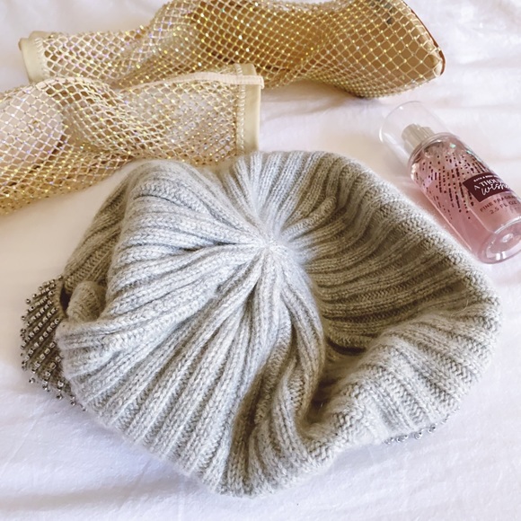 Cynthia Rowley cashmere hat - Picture 4 of 9